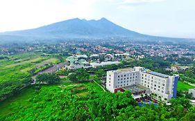 Padjadjaran Suites Resort&Convention Hotel